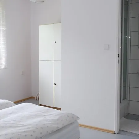 فندق مبيت وإفطار Lenno We Wleniu *